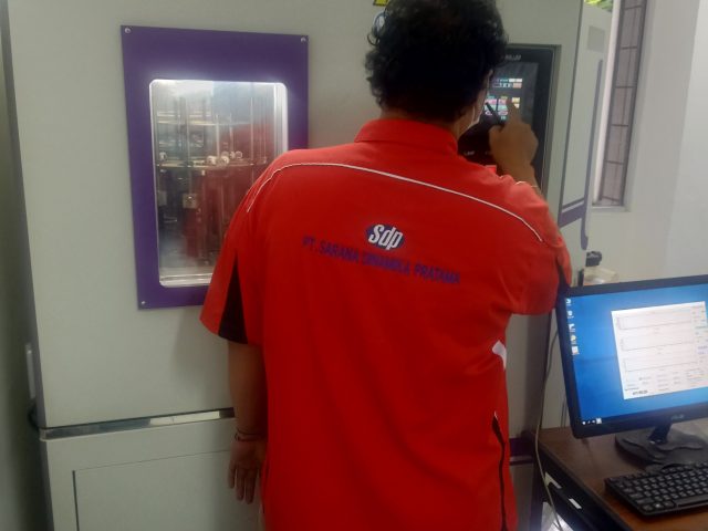 Maintenance Machine Ozone UA – 2074 (Ozone Testing Chamber), Brand : U-Can – Taiwan