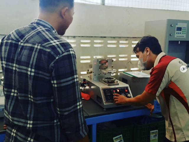 Install dan Tes Fungsi Universal Wear Test (Staoll Quartermaster), Brand : Gester – China