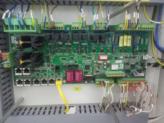 Troubleshooting Mesin Xenotest 220, Brand: Atlas MTT – Amerika