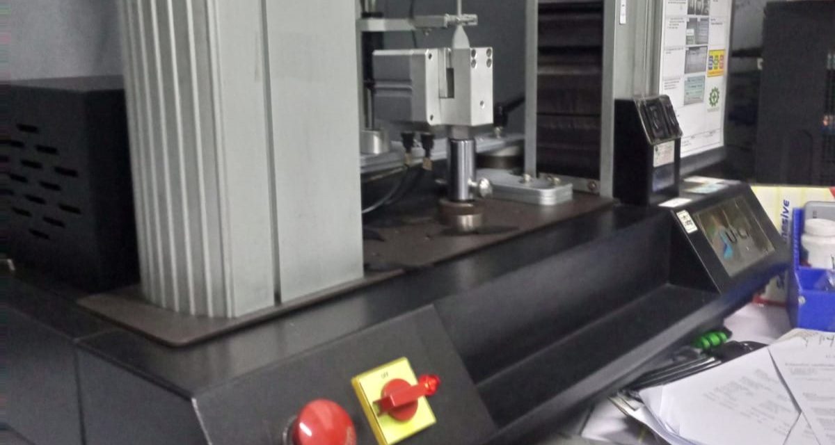 Pengecekan Mesin Tensile UT-2080, Brand: U-CAN Dynatex Inc. – Taiwan