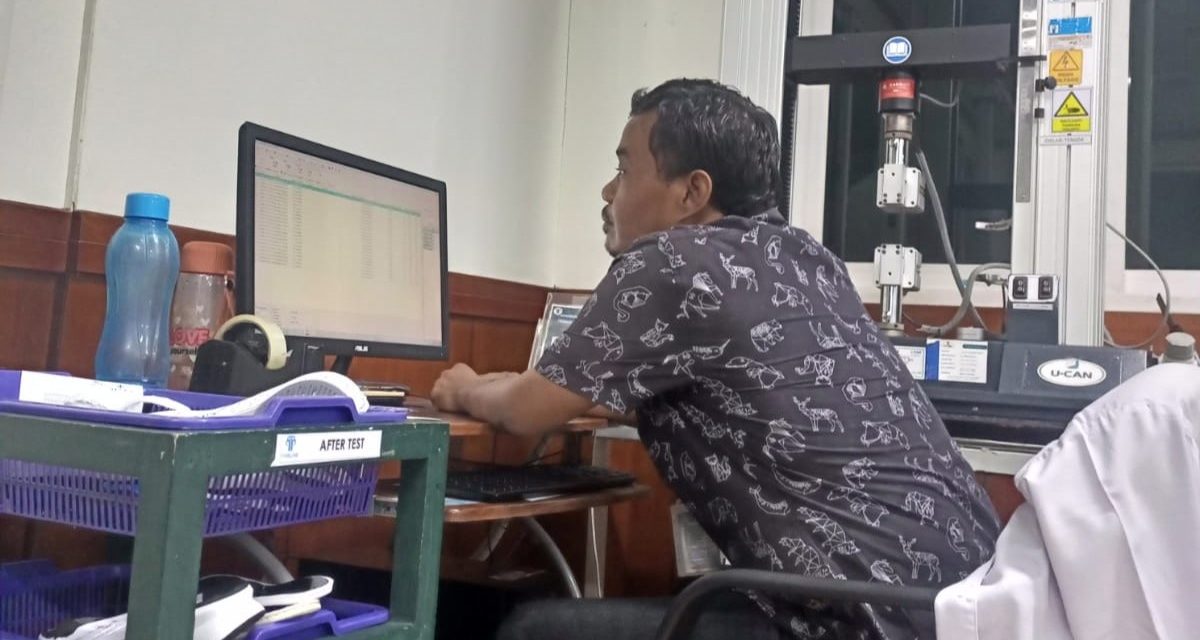 Kalibrasi 2 Unit mesin Tensile Strength Tester, type UT-2080, Brand: U-Can Dynatex Inc – Taiwan