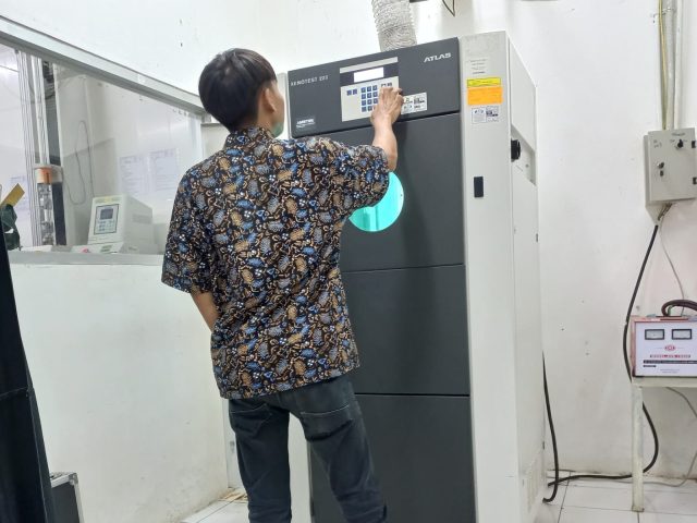 Trouble Shooting Mesin Xenotest 220, Brand: Atlas MTT – Amerika