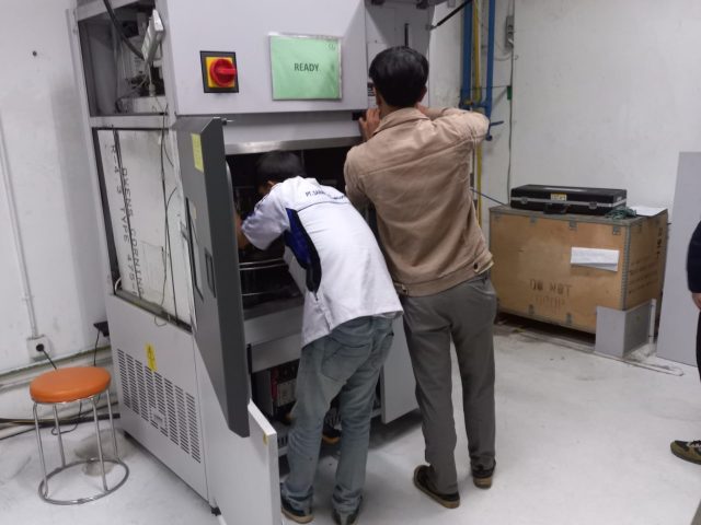 Maintenance Mesin Atlas Ci4000 Type Weather-Ometer, Brand: Atlas MTT Ametek – Amerika