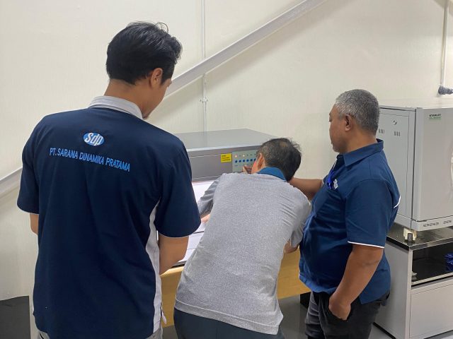 Pengiriman, Installasi, dan Training alat Color Matching Cabinets, Brand: Gester – China