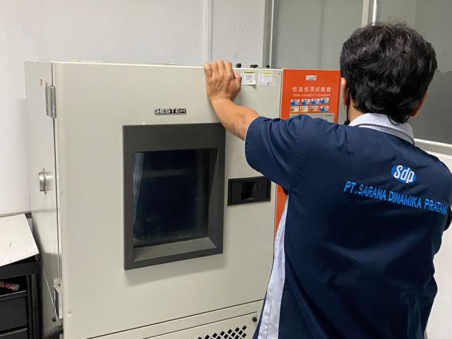 Troubleshooting Mesin GT-C52 Programmable Temperature & Humidity Test Chamber, Brand: Gester – China