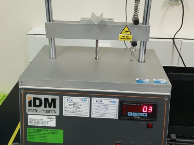 Kalibrasi mesin Opening Box Tester, Brand: IDM Instruments