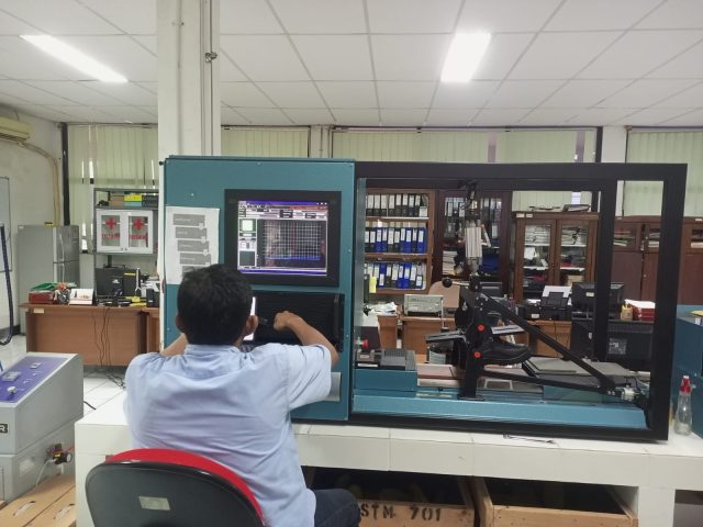 Pengecekan Satra STM 603 Slip Resistance Tester, Brand: Satra Technology di Jakarta Pusat