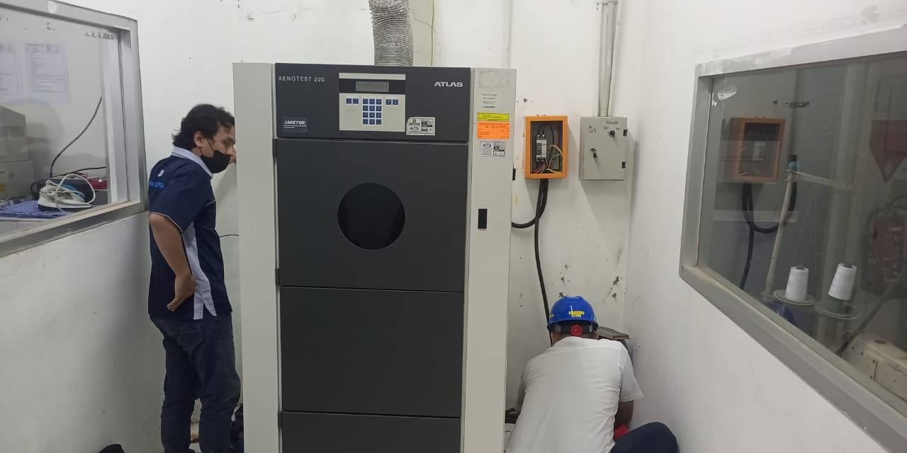 Installasi Xenonlamp, Pemasangan Part dan Kalibrasi Mesin Xenotest 220, Brand: Atlas MTT – Amerika
