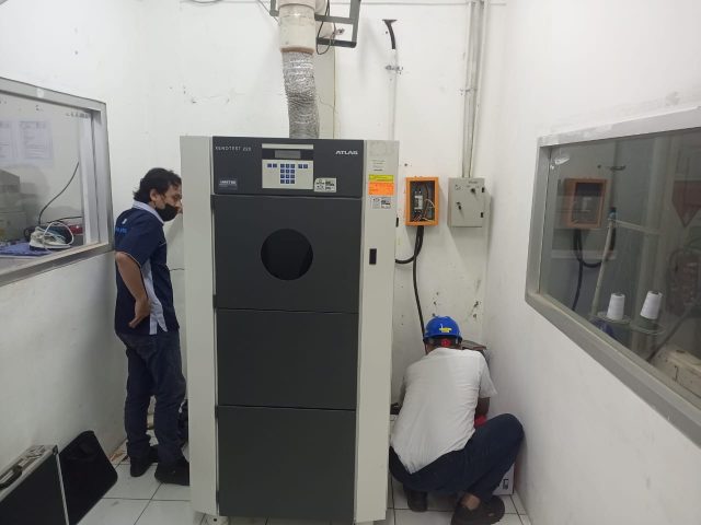 Installasi Xenonlamp, Pemasangan Part dan Kalibrasi Mesin Xenotest 220, Brand: Atlas MTT – Amerika