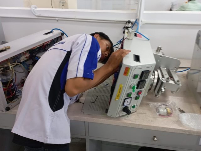 Installasi Part dan Troubleshooting mesin UWT Brand: SDL Atlas